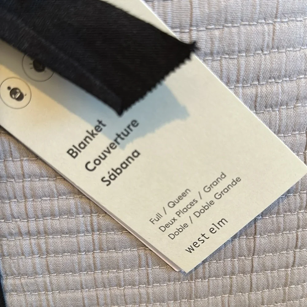 West Elm Ribbed Blanket - Pearl Gray - Full/Queen